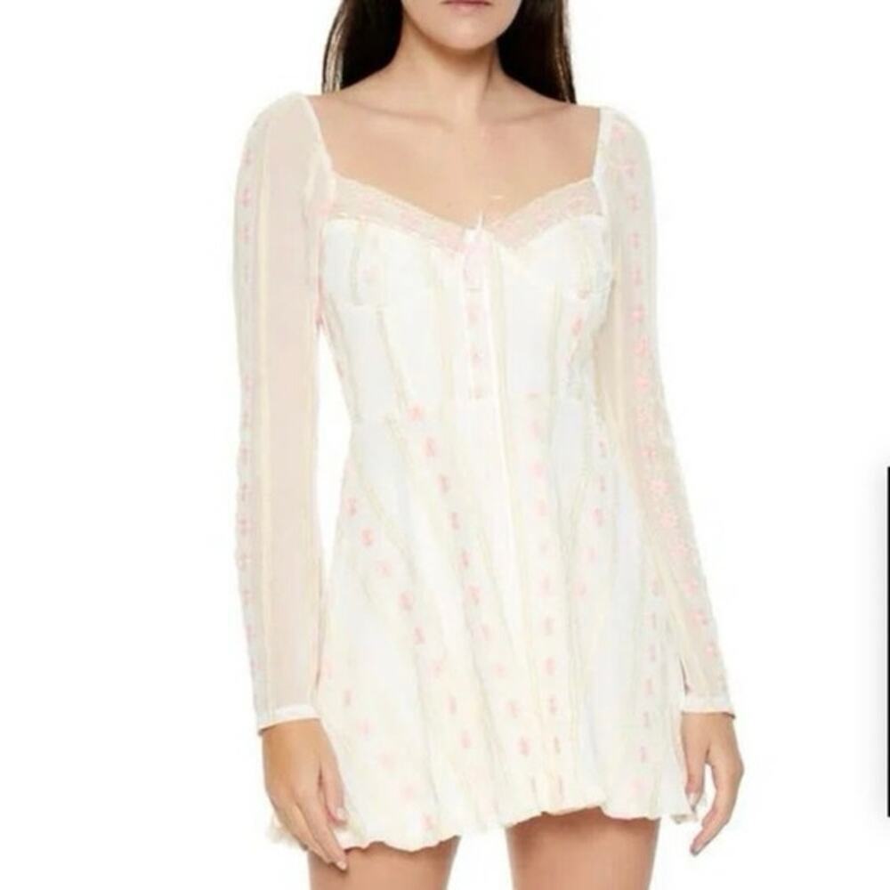 Forever 21 Lace Floral Mini Dress Pink Rose Embroidery Coquette Cottagecore M/L